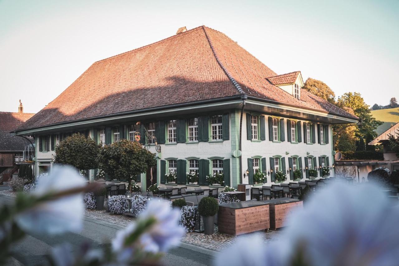 Romantik Hotel Baeren Duerrenroth Екстериор снимка