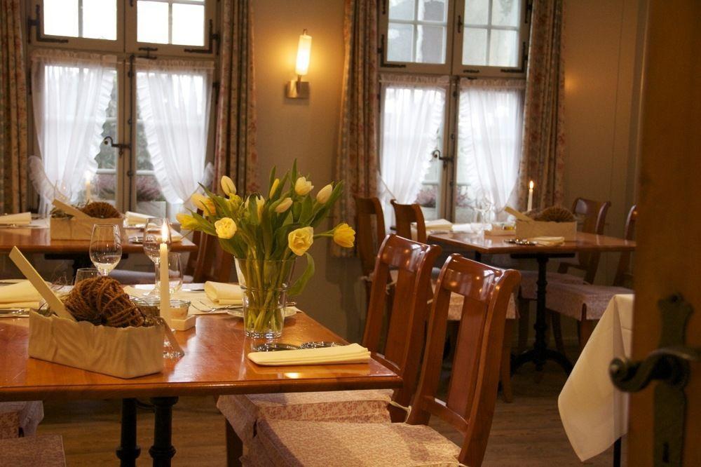 Romantik Hotel Baeren Duerrenroth Екстериор снимка