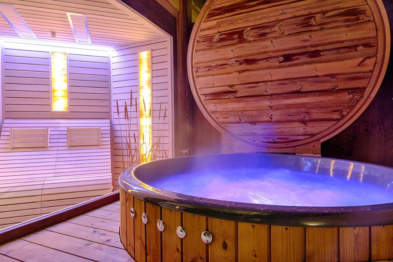 Romantik Hotel Baeren Duerrenroth Екстериор снимка