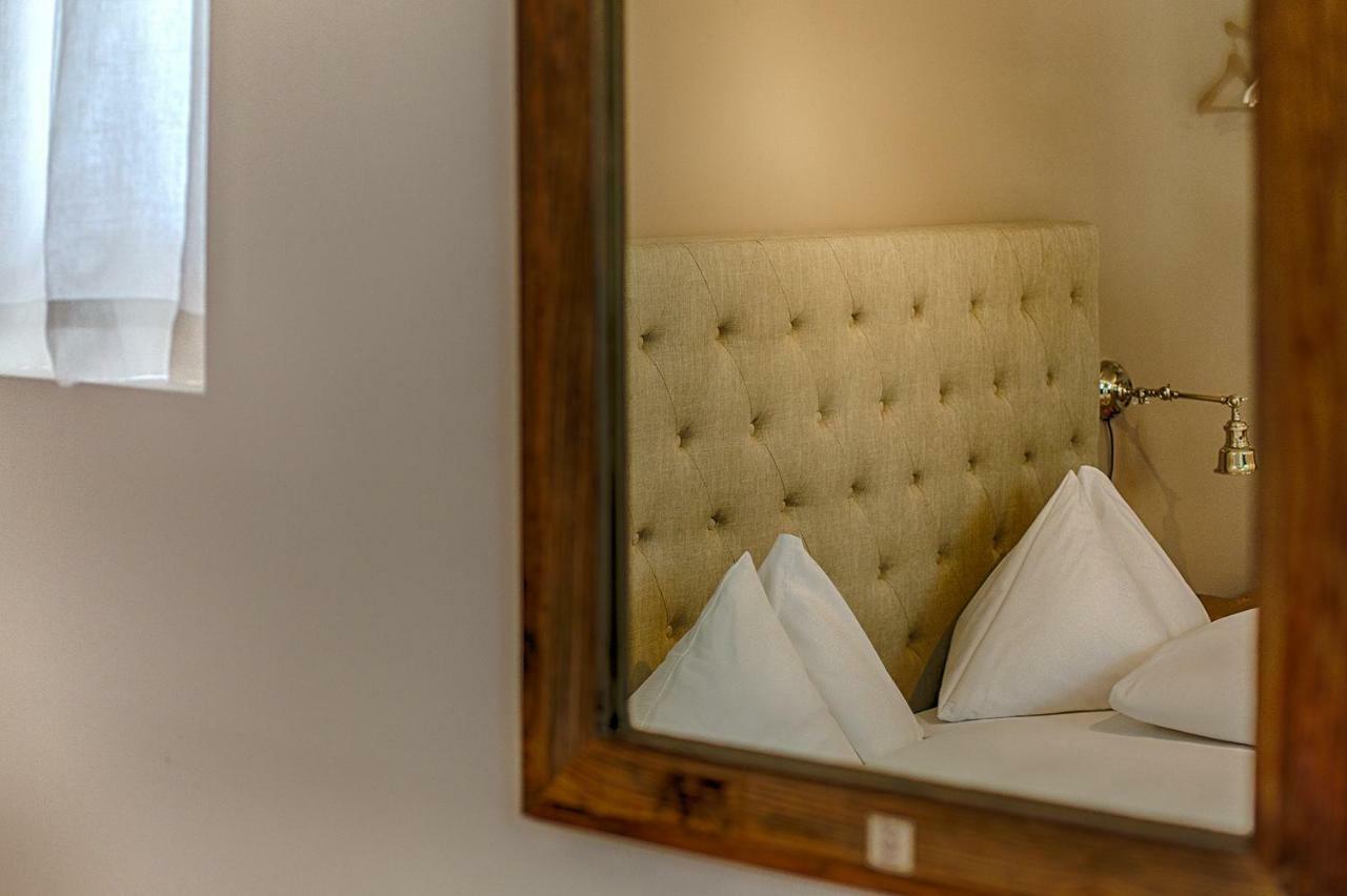 Romantik Hotel Baeren Duerrenroth Екстериор снимка